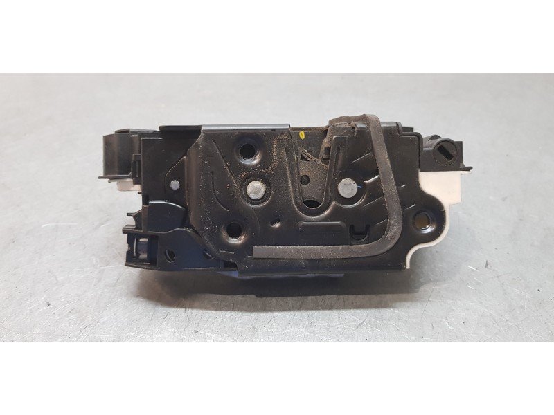 Recambio de cerradura puerta delantera derecha para skoda octavia lim. (5e3) ambition referencia OEM IAM 5E1837016A   Recambio de cerradura puerta delantera derecha para skoda octavia lim. (5e3) ambition referencia OEM IAM 5E1837016A