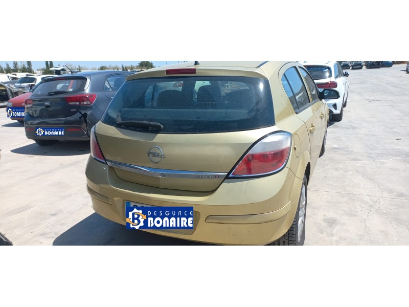 opel astra h berlina del año 2004 opel astra h berlina del año 2004