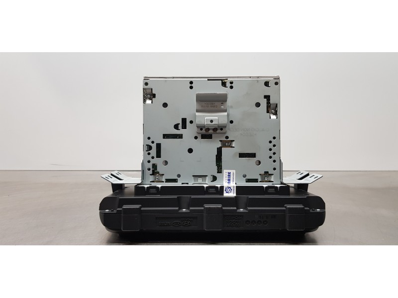 Recambio de pantalla multifuncion para kia ceed sportswagon tech referencia OEM IAM 96170J7610WK  