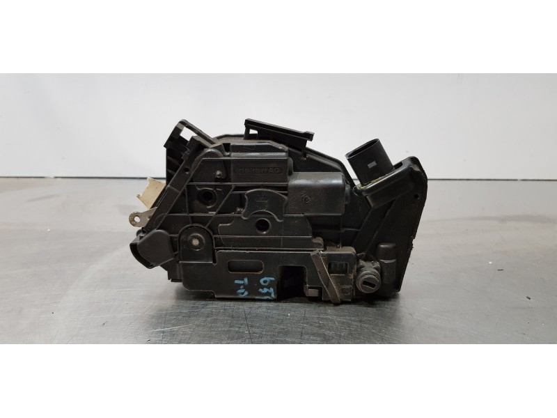 Recambio de cerradura puerta trasera derecha para skoda superb combi (3t5) active referencia OEM IAM 5N0839016D  