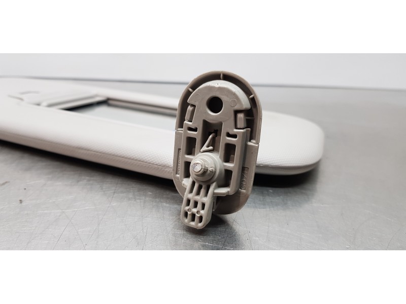 Recambio de parasol izquierdo para kia ceed sportswagon tech referencia OEM IAM 85210J7000ED  