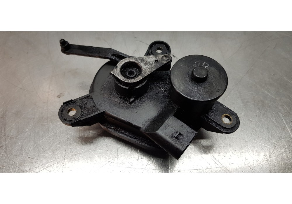 Recambio de colector admision para mercedes clase c (w203) berlina 200 cdi (203.004) referencia OEM IAM A6111500494   Recambio de colector admision para mercedes clase c (w203) berlina 200 cdi (203.004) referencia OEM IAM A6111500494