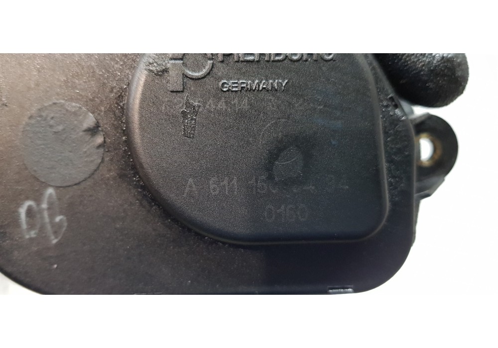 Recambio de colector admision para mercedes clase c (w203) berlina 200 cdi (203.004) referencia OEM IAM A6111500494   Recambio de colector admision para mercedes clase c (w203) berlina 200 cdi (203.004) referencia OEM IAM A6111500494