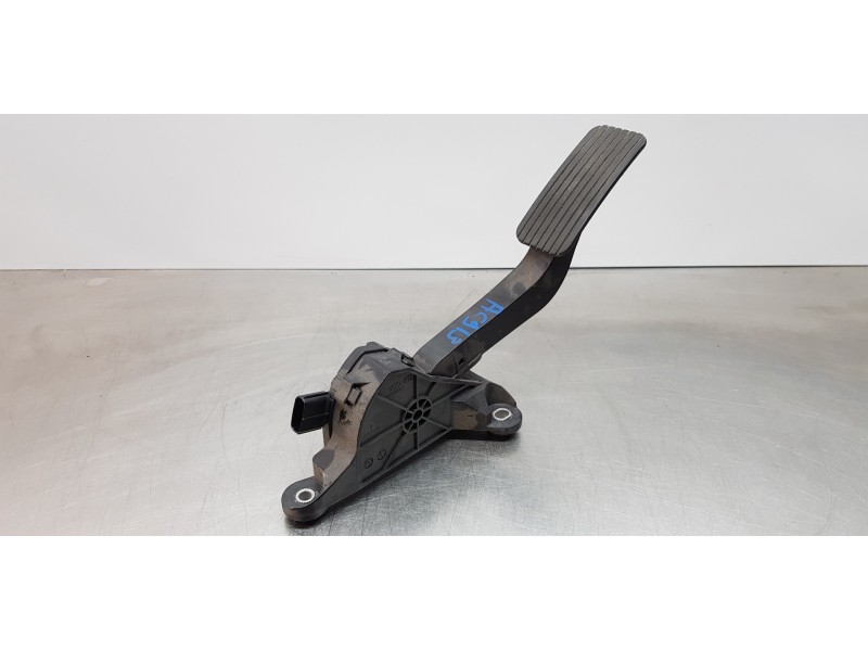 Recambio de pedal acelerador para kia ceed sportswagon tech referencia OEM IAM 32700G4200  