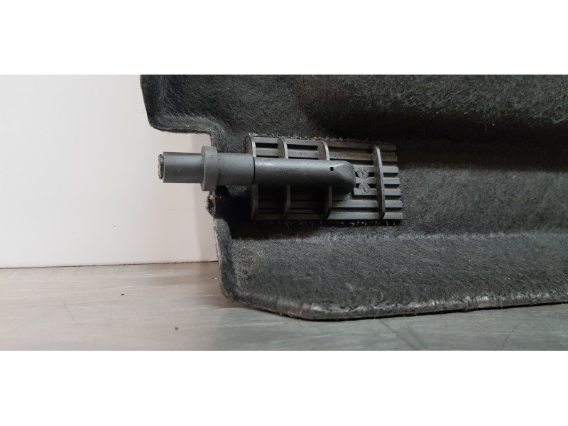 Recambio de bandeja trasera para ford fiesta (cbk) ambiente referencia OEM IAM 1351417 2S61A46506ALT1AM 