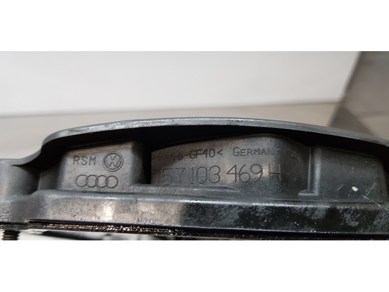 Recambio de tapa balancines para audi a8 (4e2) 4.0 tdi quattro referencia OEM IAM 057103469H  