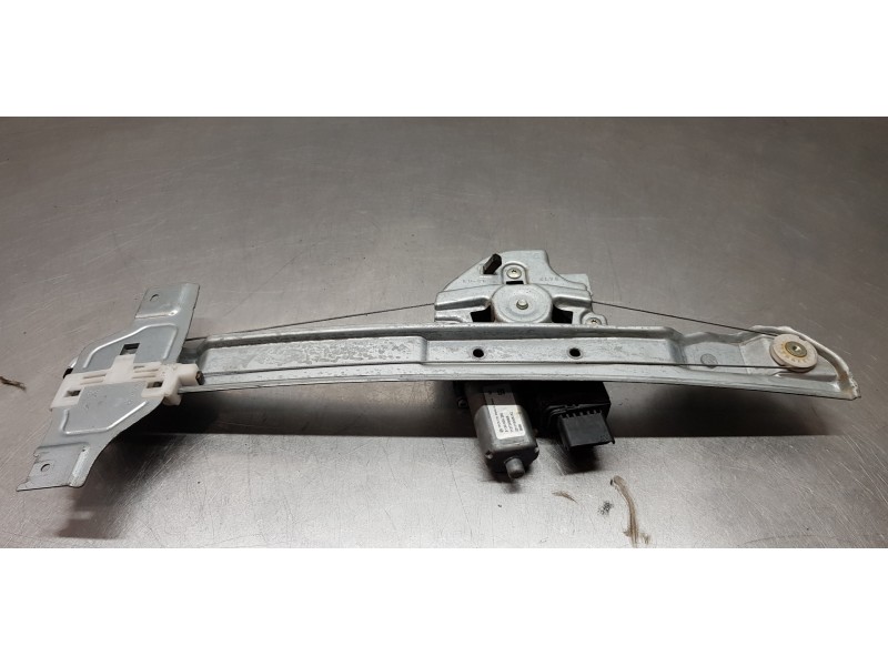 Recambio de elevalunas delantero derecho para peugeot 2008 (p1) active referencia OEM IAM 9830590680 9829512780  Recambio de elevalunas delantero derecho para peugeot 2008 (p1) active referencia OEM IAM 9830590680 9829512780