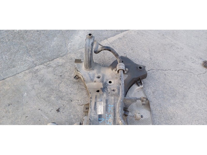 Recambio de puente delantero para kia ceed sportswagon tech referencia OEM IAM 62400J7AA0 62401J7AA0 