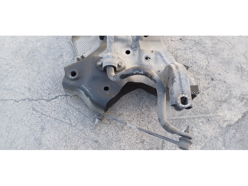 Recambio de puente delantero para kia ceed sportswagon tech referencia OEM IAM 62400J7AA0 62401J7AA0 