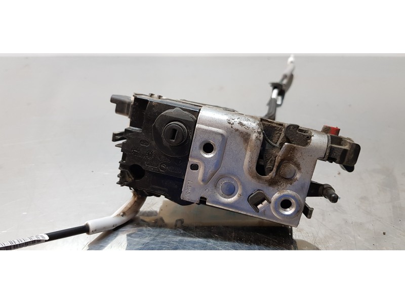 Recambio de cerradura puerta trasera derecha para peugeot 208 active referencia OEM IAM 9812501180   Recambio de cerradura puerta trasera derecha para peugeot 208 active referencia OEM IAM 9812501180