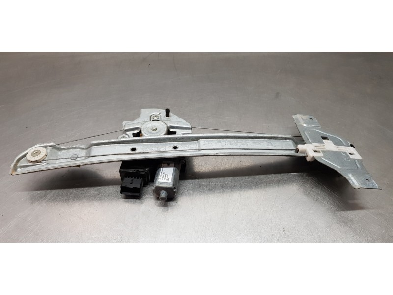 Recambio de elevalunas delantero izquierdo para peugeot 2008 (p1) active referencia OEM IAM 9830590880 9829512880  Recambio de elevalunas delantero izquierdo para peugeot 2008 (p1) active referencia OEM IAM 9830590880 9829512880