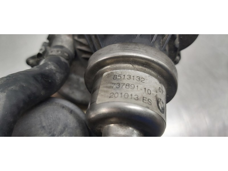 Recambio de valvula egr para toyota avensis touring sports executive referencia OEM IAM 25680WA020 7926006 8513132