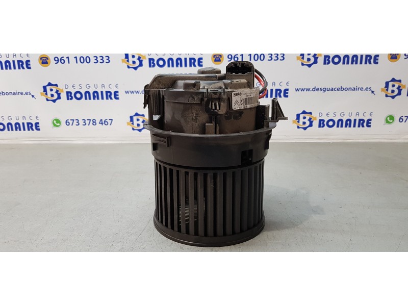 Recambio de motor calefaccion para peugeot 208 active referencia OEM IAM T1013140A  