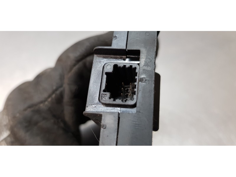 Recambio de conmutador de arranque para renault scenic iii bose edition referencia OEM IAM 285909828R  