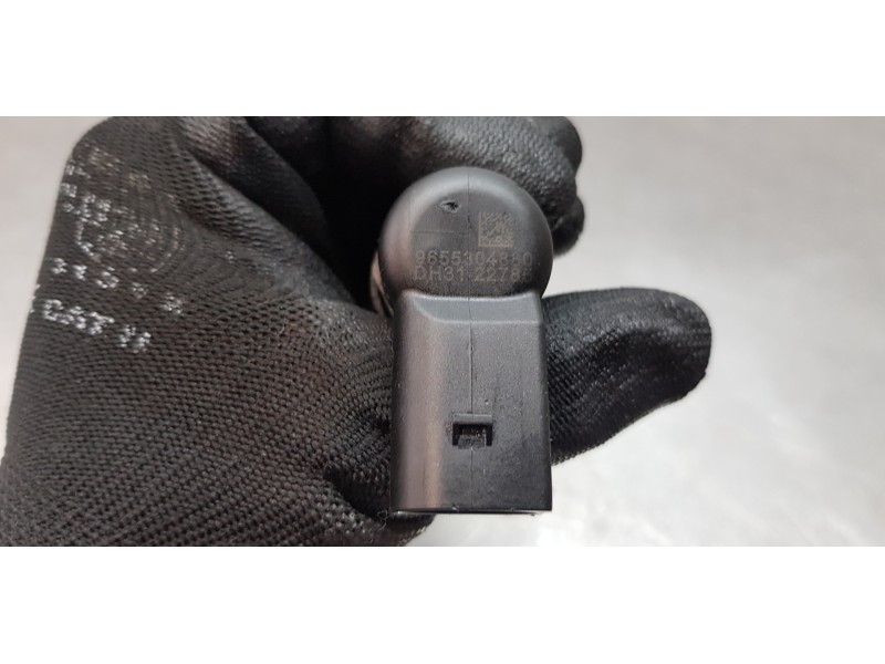 Recambio de inyector para ford fiesta (cbk) ambiente referencia OEM IAM 9655304880   Recambio de inyector para ford fiesta (cbk) ambiente referencia OEM IAM 9655304880