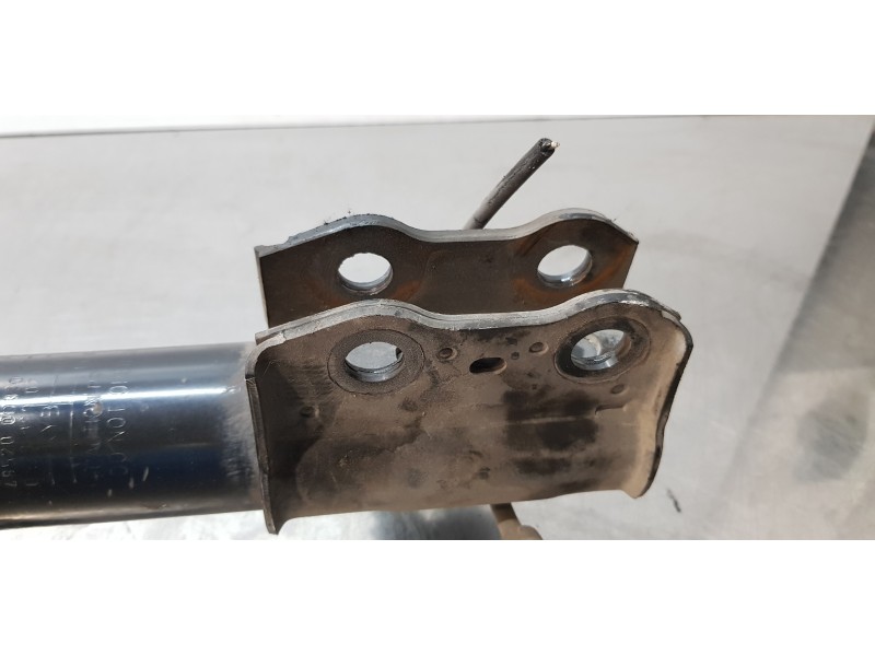 Recambio de amortiguador delantero izquierdo para toyota yaris hsd city referencia OEM IAM 485200D330   Recambio de amortiguador delantero izquierdo para toyota yaris hsd city referencia OEM IAM 485200D330