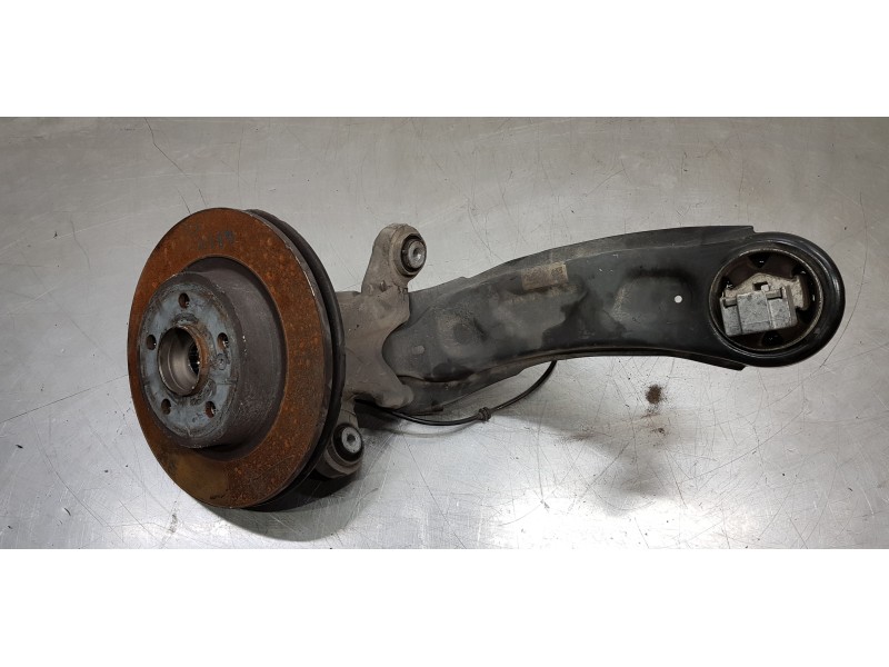 Recambio de mangueta trasera izquierda para infiniti qx30 premium referencia OEM IAM 430195DE0A  