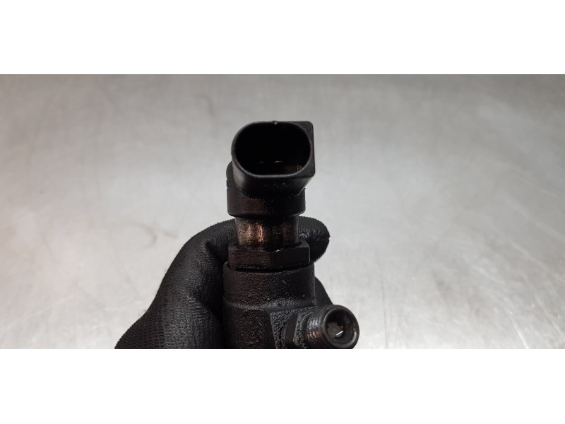 Recambio de inyector para ford fiesta (cbk) ambiente referencia OEM IAM 9655304880   Recambio de inyector para ford fiesta (cbk) ambiente referencia OEM IAM 9655304880