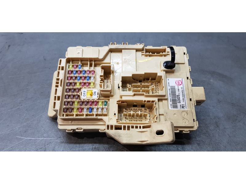 Recambio de caja reles / fusibles para hyundai i30 (pd) select referencia OEM IAM 91950G3020  