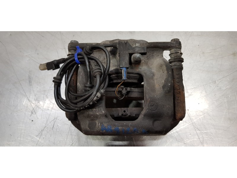 Recambio de pinza freno delantera derecha para infiniti qx30 premium referencia OEM IAM 411115DA0A  