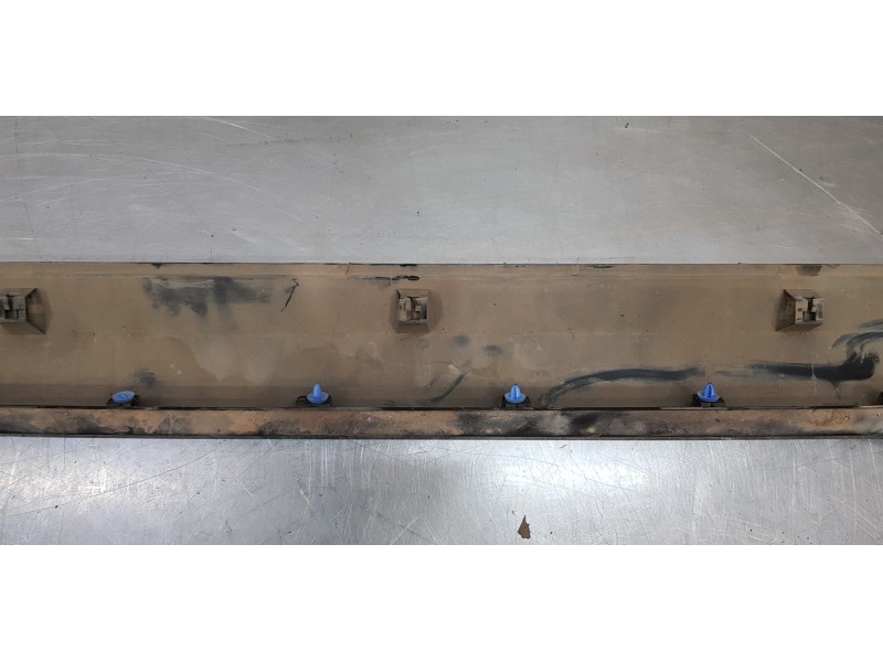 Recambio de faldon lateral para peugeot 2008 (p1) active referencia OEM IAM 7007WV   Recambio de faldon lateral para peugeot 2008 (p1) active referencia OEM IAM 7007WV