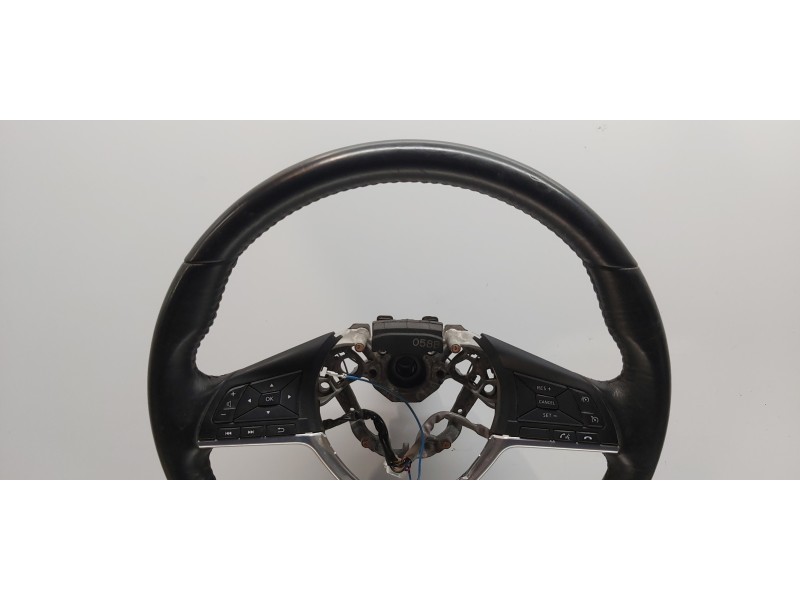 Recambio de volante para nissan x-trail (t32) acenta 4x4 referencia OEM IAM 484306FS0A  