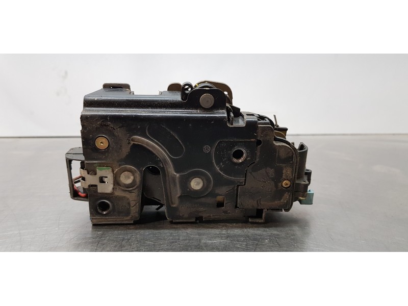 Recambio de cerradura puerta delantera izquierda para volkswagen touareg (7la) tdi r5 referencia OEM IAM 3D1837015   Recambio de cerradura puerta delantera izquierda para volkswagen touareg (7la) tdi r5 referencia OEM IAM 3D1837015