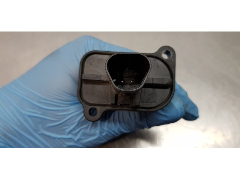 Recambio de caudalimetro para suzuki sx4 glx referencia OEM IAM 0280218265  