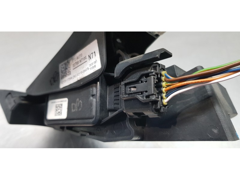 Recambio de pedal acelerador para hyundai tucson hybrid referencia OEM IAM 32700N7100  