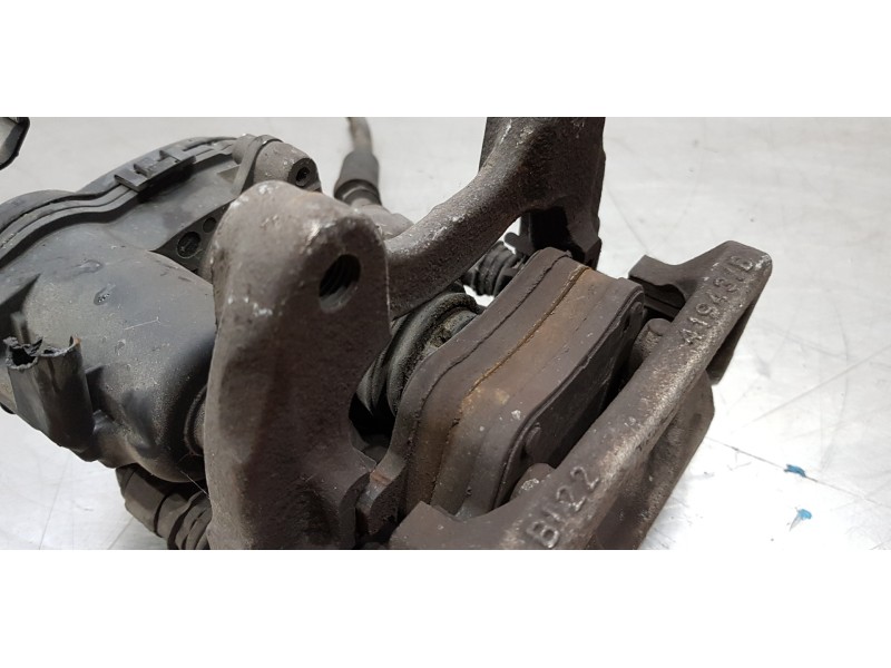 Recambio de pinza freno trasera derecha para infiniti qx30 premium referencia OEM IAM 440015DA0B  