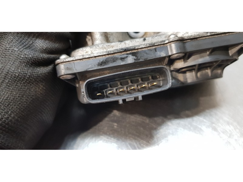 Recambio de caja mariposa para toyota yaris hsd city referencia OEM IAM 2203047040  