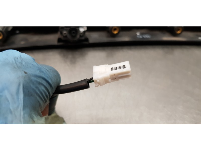 Recambio de luz central de freno para kia ceed sportswagon tech referencia OEM IAM 92700J7100  