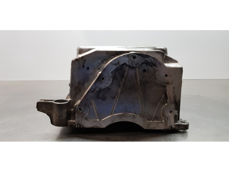 Recambio de carter para land rover discovery sport pure referencia OEM IAM LR154106 G4D36706HA G4D36C674DD