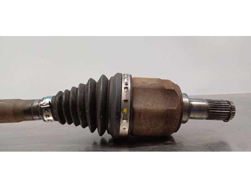 Recambio de transmision delantera derecha para kia ceed sportswagon tech referencia OEM IAM 49501G4400  