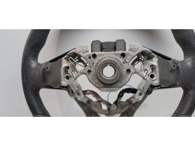 Recambio de volante para nissan x-trail (t32) acenta 4x4 referencia OEM IAM 484306FS0A  