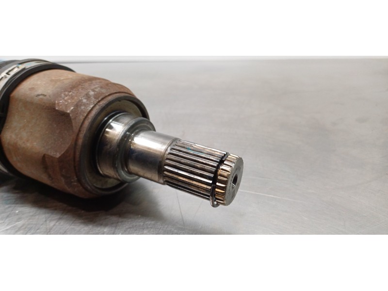 Recambio de transmision delantera derecha para kia ceed sportswagon tech referencia OEM IAM 49501G4400  