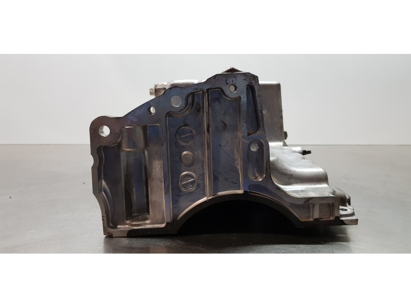 Recambio de carter para land rover discovery sport pure referencia OEM IAM LR154106 G4D36706HA G4D36C674DD