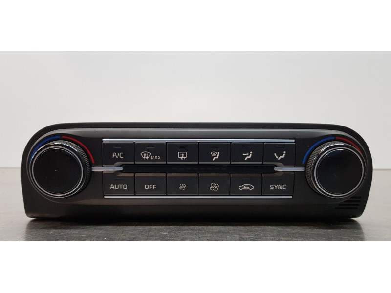Recambio de mando climatizador para kia ceed sportswagon tech referencia OEM IAM 97250J7302  