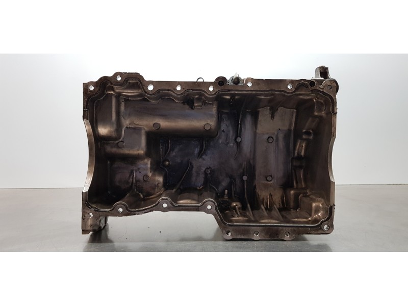 Recambio de carter para land rover discovery sport pure referencia OEM IAM LR154106 G4D36706HA G4D36C674DD