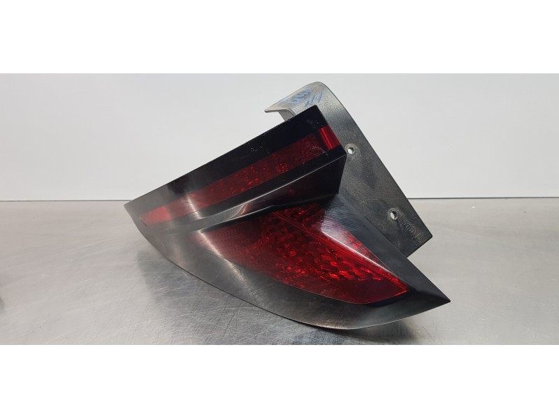 Recambio de piloto trasero izquierdo interior para hyundai tucson hybrid referencia OEM IAM 92401N7000  