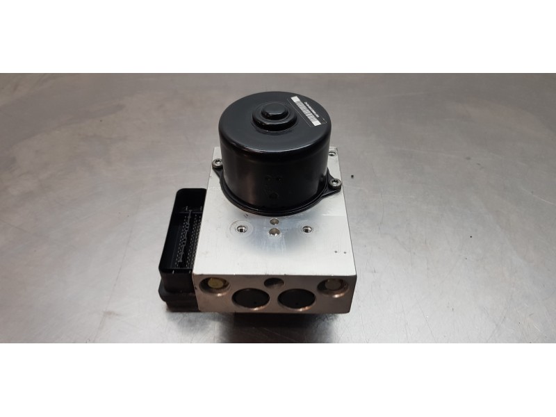 Recambio de abs para infiniti fx fx45 referencia OEM IAM 47660CG705  