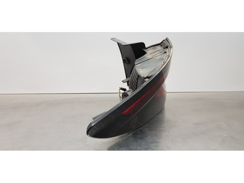 Recambio de piloto trasero izquierdo interior para hyundai tucson hybrid referencia OEM IAM 92401N7000  