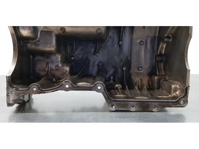 Recambio de carter para land rover discovery sport pure referencia OEM IAM LR154106 G4D36706HA G4D36C674DD