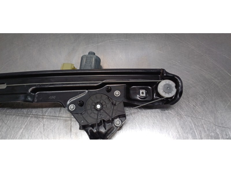 Recambio de elevalunas trasero izquierdo para ford ecosport (cr6) trend referencia OEM IAM 2142455 GN15A27001EB  Recambio de elevalunas trasero izquierdo para ford ecosport (cr6) trend referencia OEM IAM 2142455 GN15A27001EB