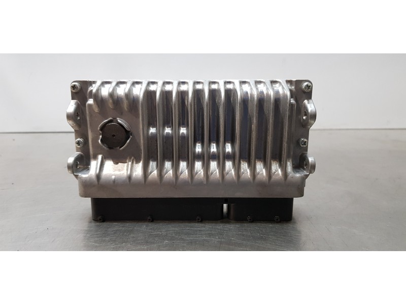 Recambio de centralita motor uce para toyota yaris hsd city referencia OEM IAM 896610DT20   Recambio de centralita motor uce para toyota yaris hsd city referencia OEM IAM 896610DT20