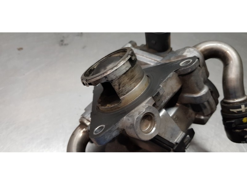 Recambio de valvula egr para skoda rapid active referencia OEM IAM 04L131501R   Recambio de valvula egr para skoda rapid active referencia OEM IAM 04L131501R