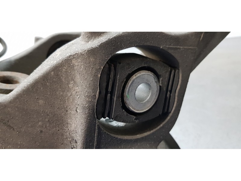 Recambio de mangueta trasera derecha para audi a5 coupe (8t) 2.7 tdi referencia OEM IAM 8K0505432AC   Recambio de mangueta trasera derecha para audi a5 coupe (8t) 2.7 tdi referencia OEM IAM 8K0505432AC