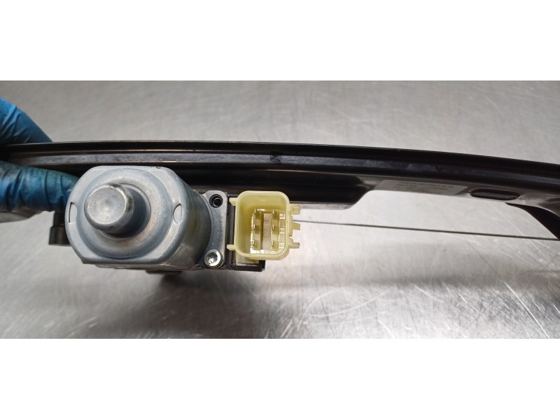 Recambio de elevalunas trasero izquierdo para ford ecosport (cr6) trend referencia OEM IAM 2142455 GN15A27001EB  Recambio de elevalunas trasero izquierdo para ford ecosport (cr6) trend referencia OEM IAM 2142455 GN15A27001EB