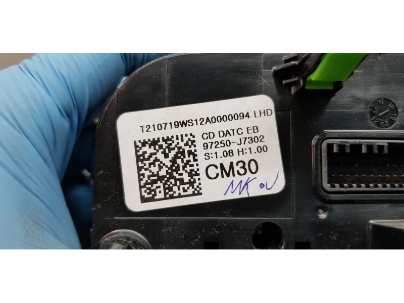 Recambio de mando climatizador para kia ceed sportswagon tech referencia OEM IAM 97250J7302  