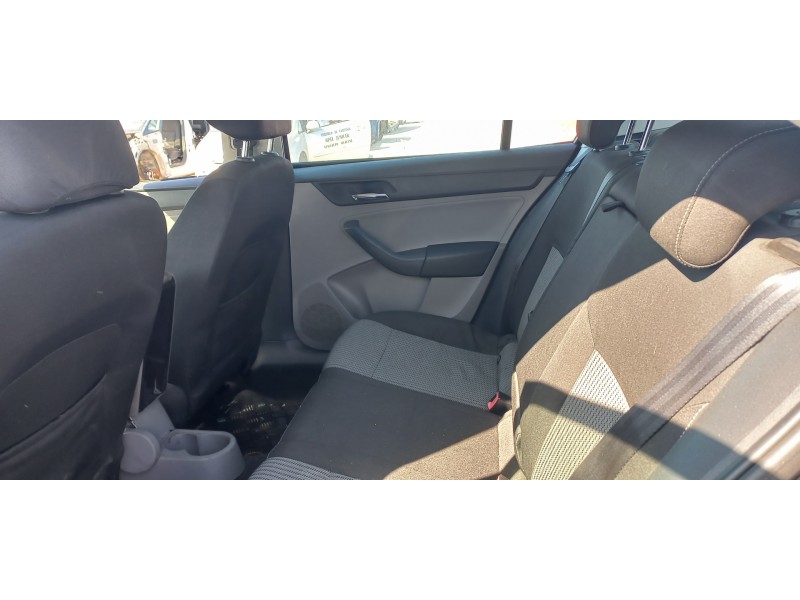 seat toledo (kg3) del año 2014